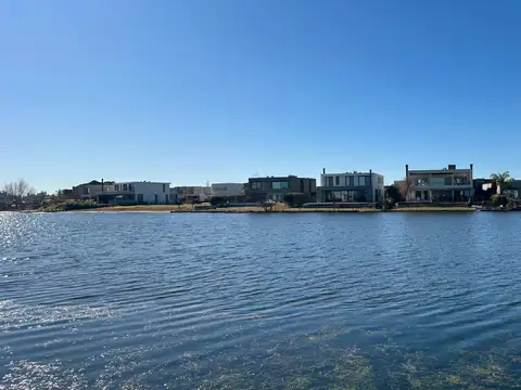 Blvd. De Todos Los Santos 3500