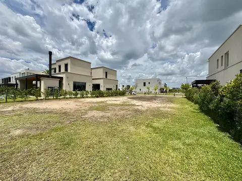 Terreno en Venta en Nordelta Carpinchos, USD 183.000