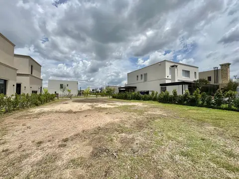 Terreno en Venta en Nordelta Carpinchos, USD 183.000