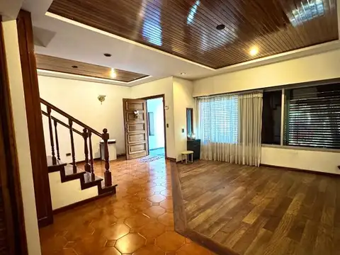 Casa en Venta en Monte Grande, USD 165.000