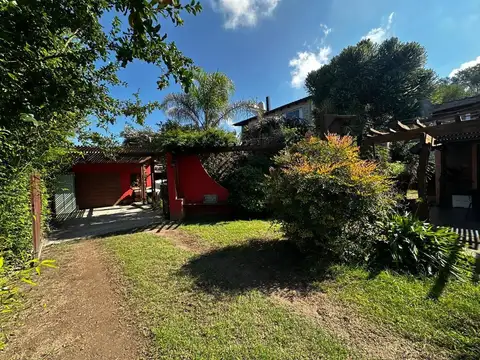 Casa 10 ambientes con 7 baños