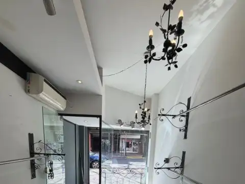Local en Alquiler 40 años