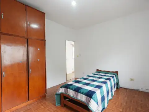 Depto Tipo Casa en Venta 40 años