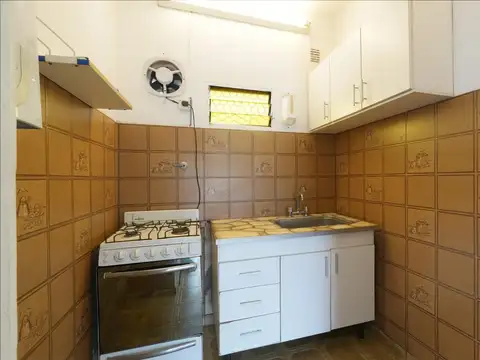 Depto Tipo Casa en Venta 40 años