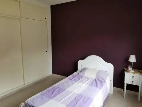 CASA EN VENTA EN LA PEREGRINA