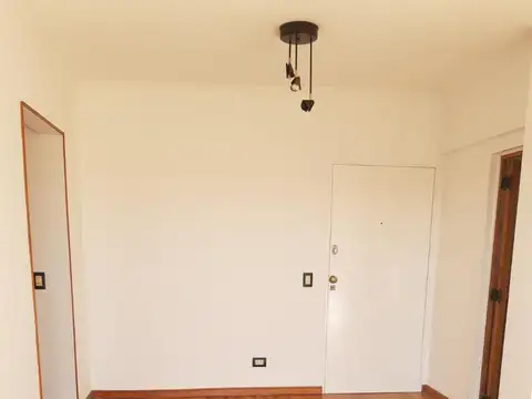 Manuel Ricardo Trelles al 900