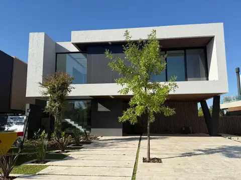 EL YACHT, Nordelta