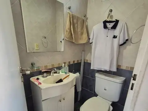Depto Tipo Casa en Venta en Liniers, USD 130.000