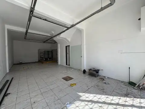 Av. Senador Morón  al 1100