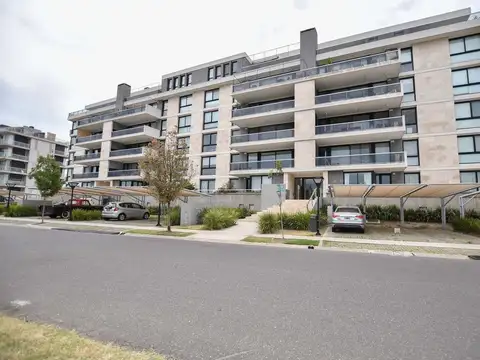 Departamento en Alquiler con 2 cocheras