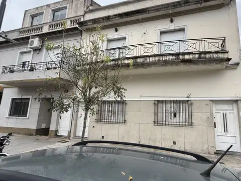 3 AMB. AL FRENTE SOLO USO COMERCIAL ó PROFESIONAL