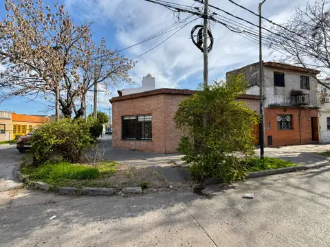 Alquiler casa 3 amb con cochera - Villa Lynch