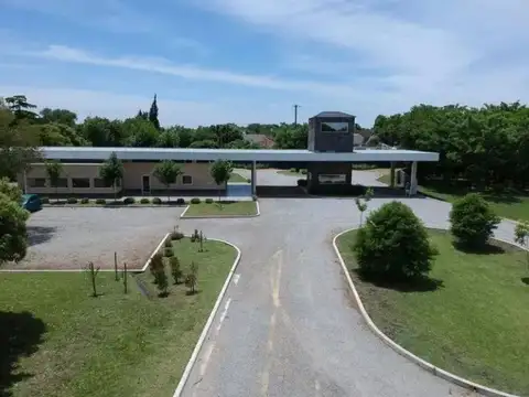 Terreno en Venta en Longchamps, USD 31.000