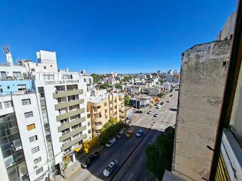 VENTA DEPTO 2 DORM B° ALBERDI APTO CREDITO