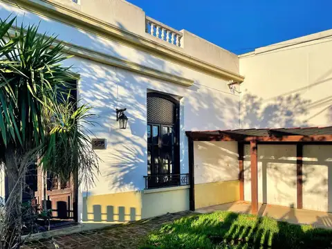 Avenida Aparicio Saravia 800