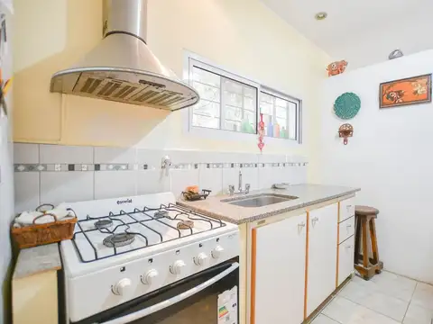 Casa 2 dormitorios c/ gran parque