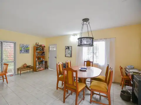 Calle 635 entre 8 y 9 600