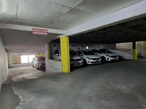 Cochera en venta céntrica - Quaglia Garage, San Carlos de Bariloche