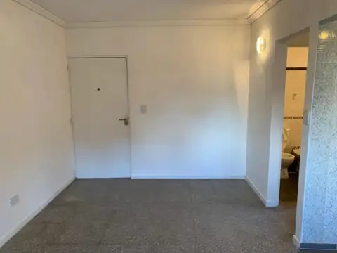 Emilio Mitre 400