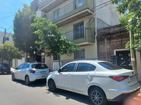 Venta depto, dos dormitorios en Alto Alberdi.