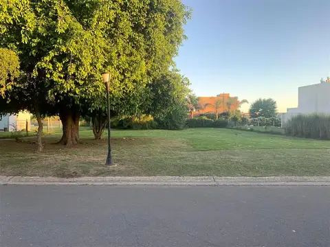 Venta Lote Haras Santa María, Molino Norte