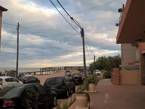 Calle 301 100