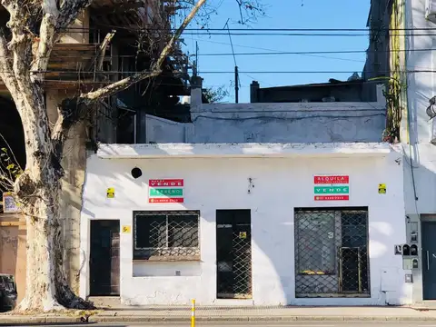 LOCAL CON OFICINAS 160 M2 -