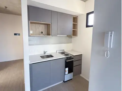 Avenida Melián 3200, Piso 1