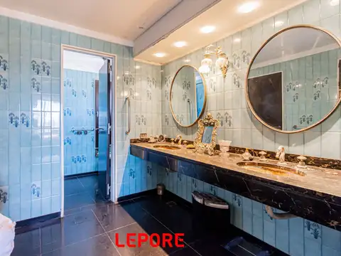 Departamento en Venta de 4 dormitorios