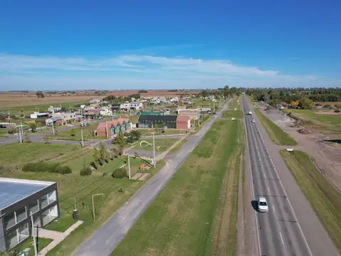 Colectora ruta 18, KM 13