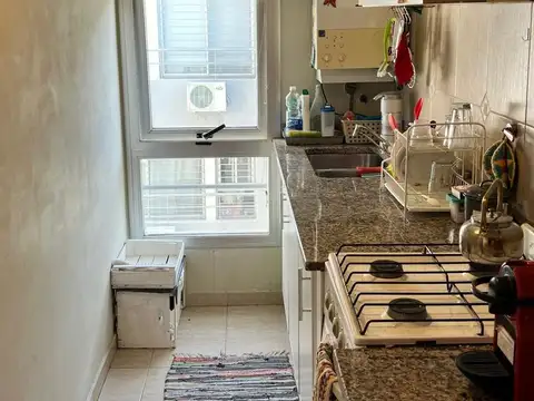 Departamento en Venta en San Isidro Vías / Rolon, USD 167.000