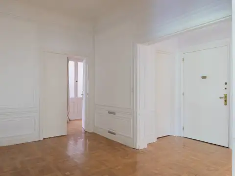 Departamento en Venta de 5 ambientes