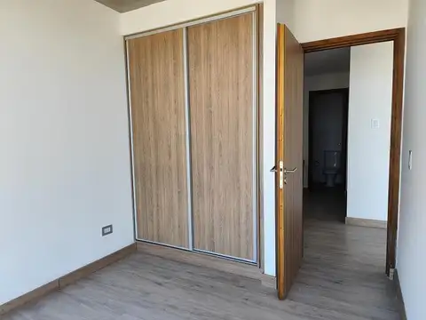 Venta Pinamar Departamento 3 ambientes Con vista y salida al mar