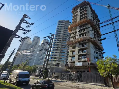 Monoambiente en Brickell Joven - Vista Al Río en Pozo - Entrega Marzo 2027