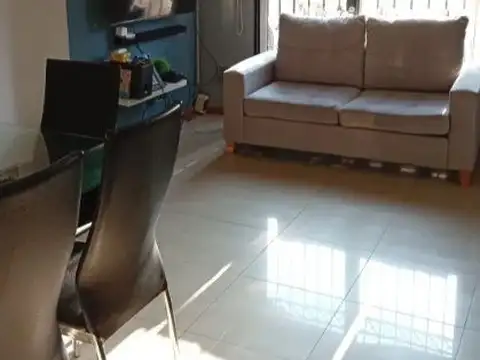 Aranguren 4500 Vélez Sarsfield PH 3amb U$189.000 