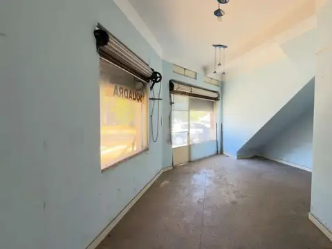 Local en Venta 58 años