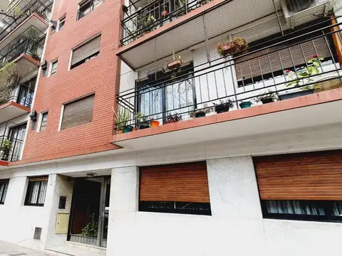 Departamento 3 ambientes en venta en Villa Del Parque