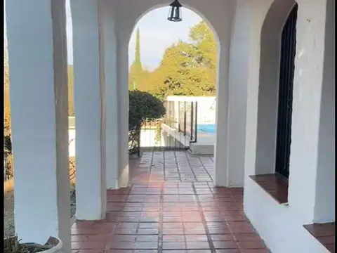 Casa en Venta con 1 cochera
