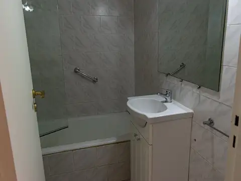 Departamento 4 ambientes con 1 baño