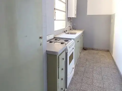 Sarmiento al 1300