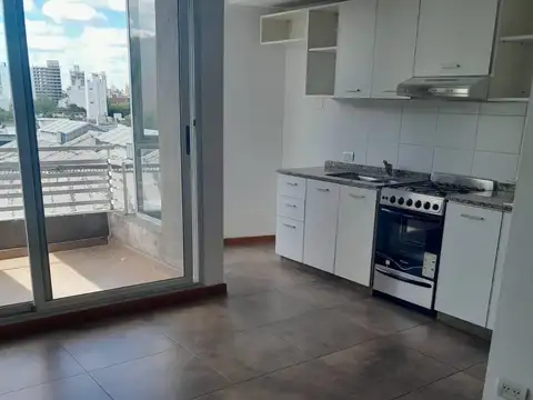 Departamento en Alquiler en Echesortu, $ 520.000