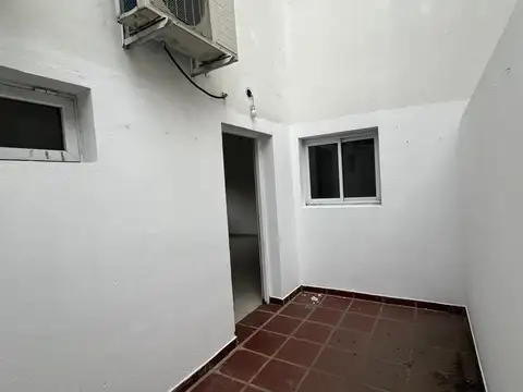 VENTA DEPTO. 2 AMB. PB C/ PATIO INT (APTO CREDITO)