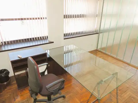 Oficina en Venta en San Nicolás, USD 48.000