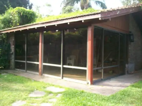 Casa en Venta con 1 cochera