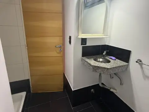 Departamento en Alquiler en Abasto, $ 380.000