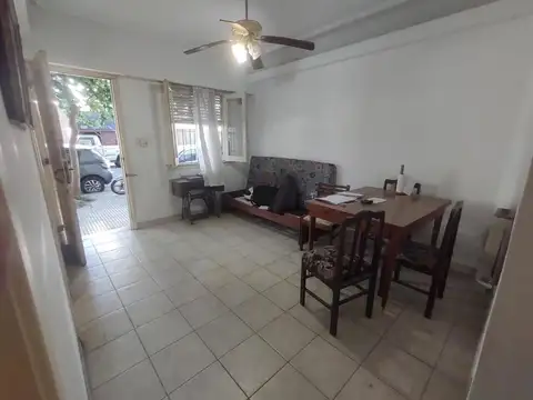 PH en alquiler - 2 Dormitorios 1 Baño - Villa Urquiza