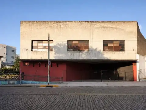 Avenida del Corro al 100