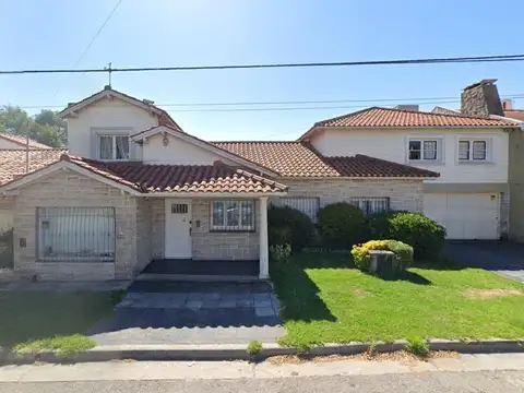 Los Troncos Chalet 5 amb en Venta