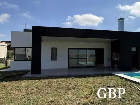 Casa en Venta, Barrio San Felipe, Canning