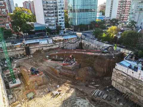 Av. Libertador al 1300